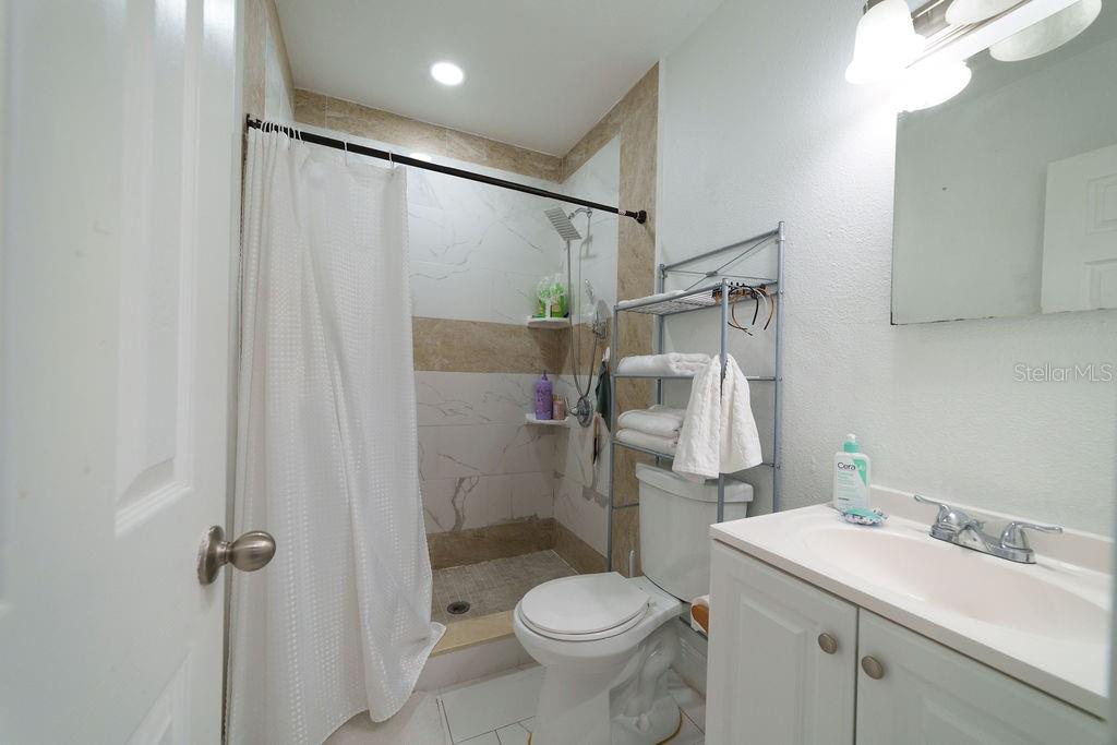 TOWNN COUNTRY PARK UN 27 - Residential