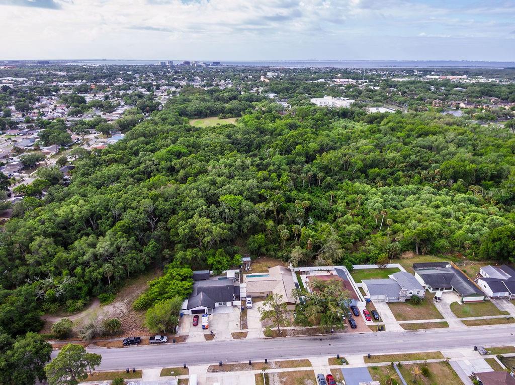 TOWNN COUNTRY PARK UN 27 - Residential