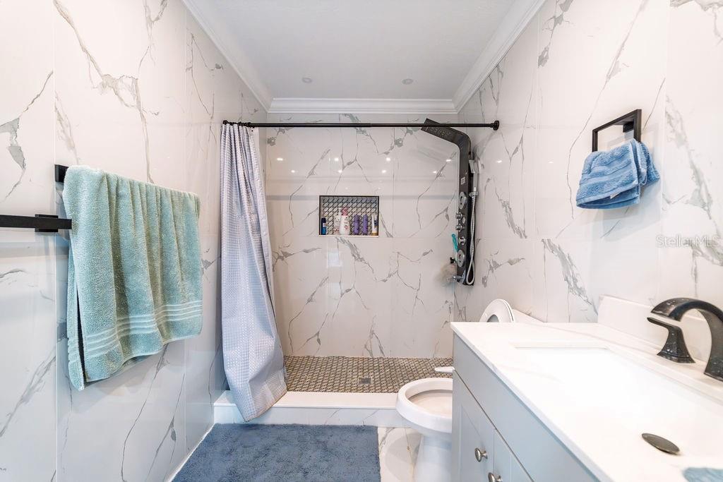 TOWNN COUNTRY PARK UN 27 - Residential