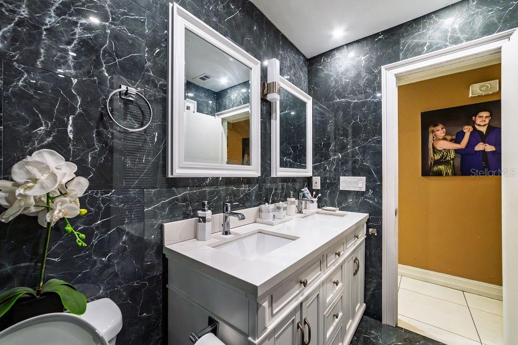 TOWNN COUNTRY PARK UN 27 - Residential