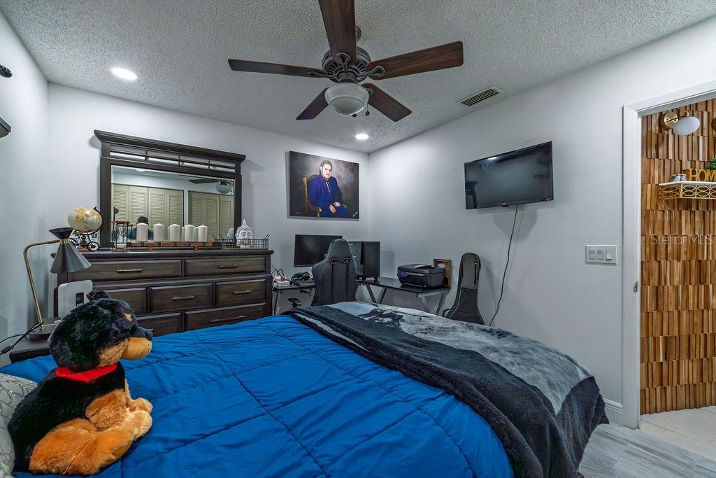 TOWNN COUNTRY PARK UN 27 - Residential