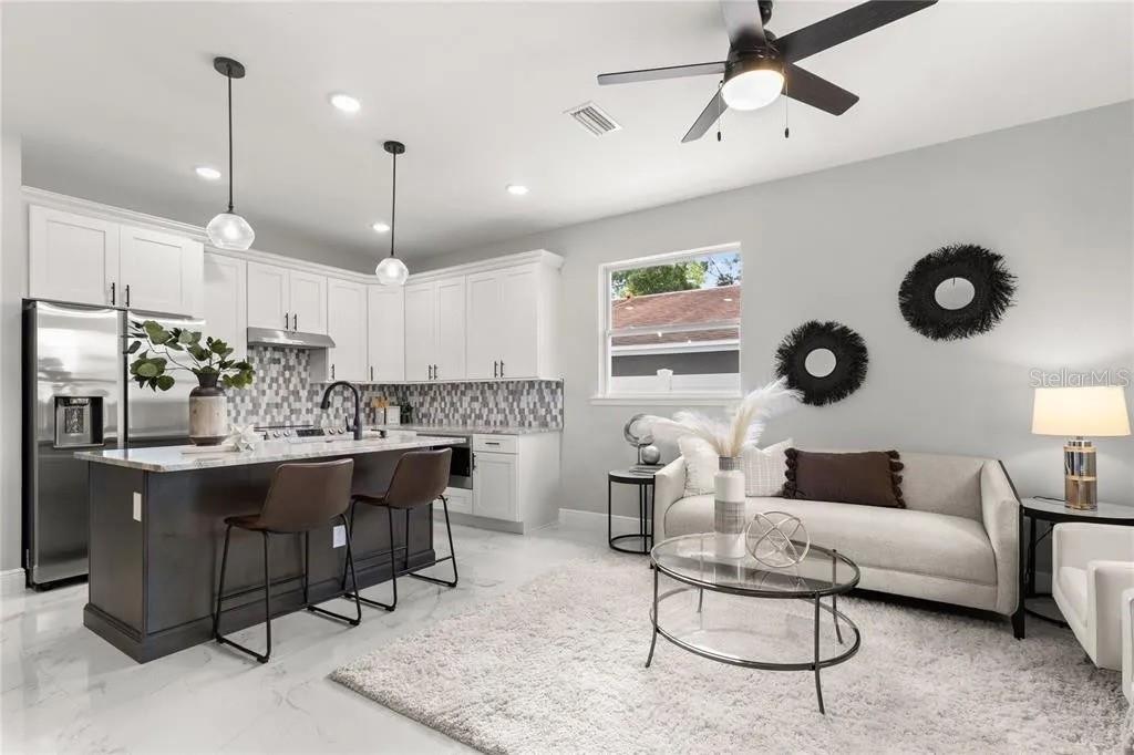 2337 W WALNUT STREET