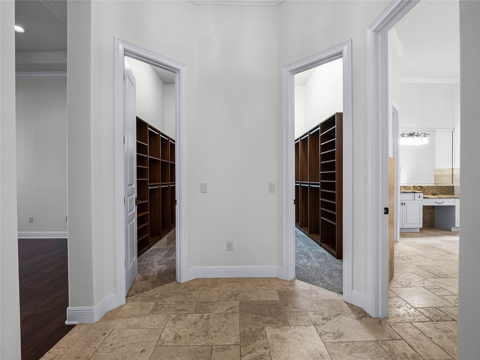 KEENES POINTE - Residential