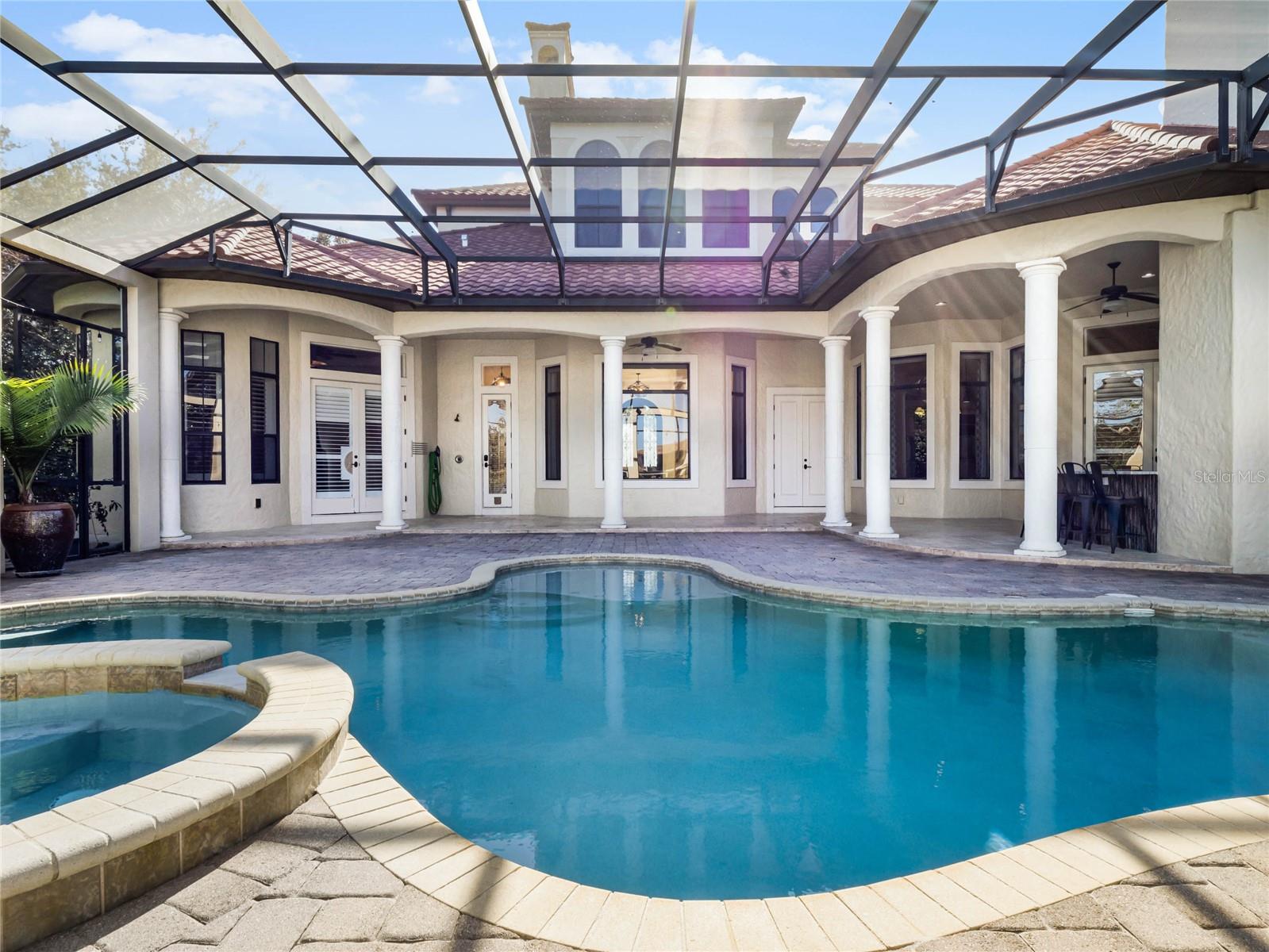 KEENES POINTE - Residential