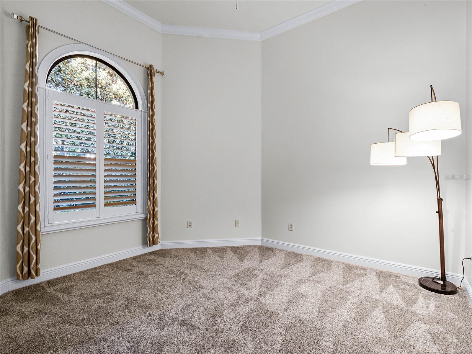 KEENES POINTE - Residential