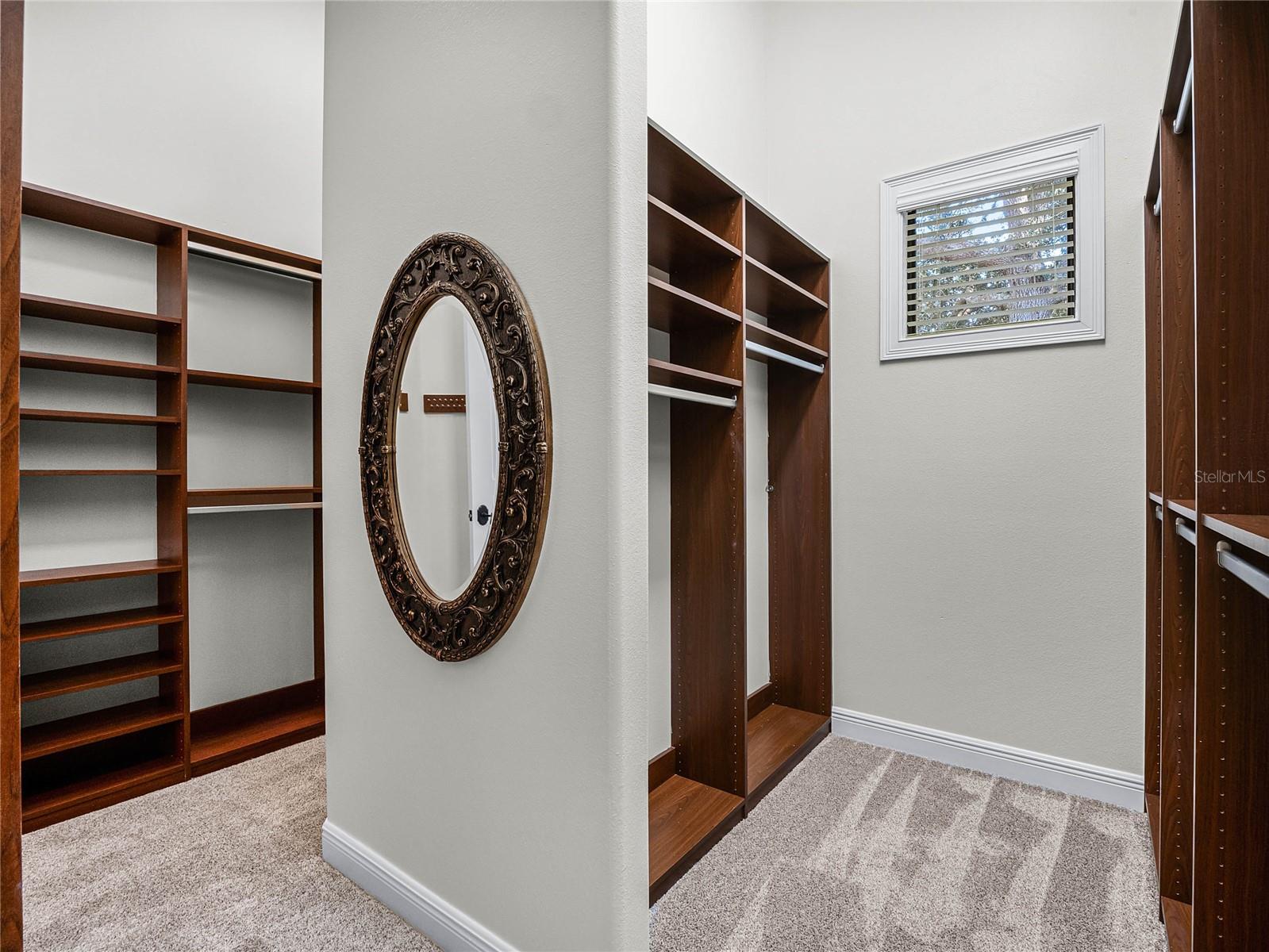 KEENES POINTE - Residential