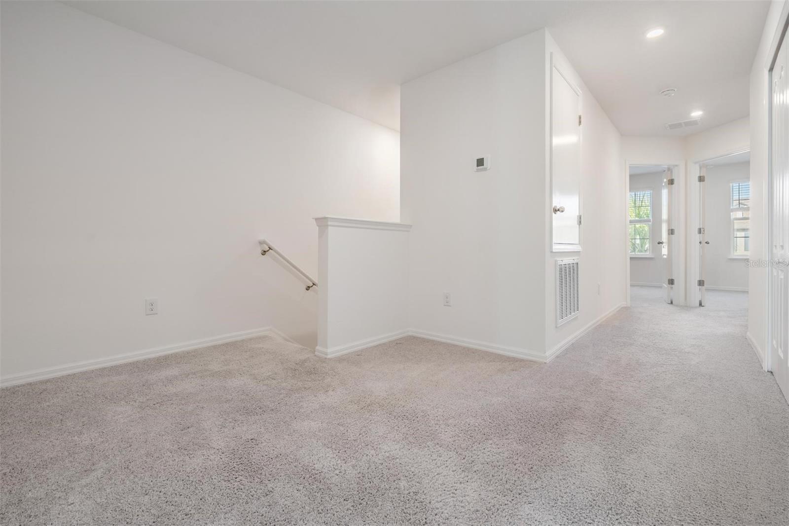 MIRADA LAGOON COMMUNITY - Residential Lease