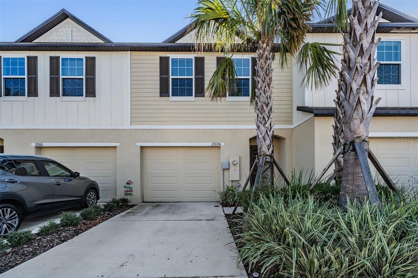 MIRADA LAGOON COMMUNITY - Residential Lease