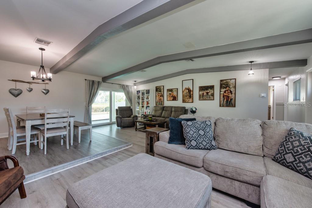 ROLLING HEIGHTS - Residential