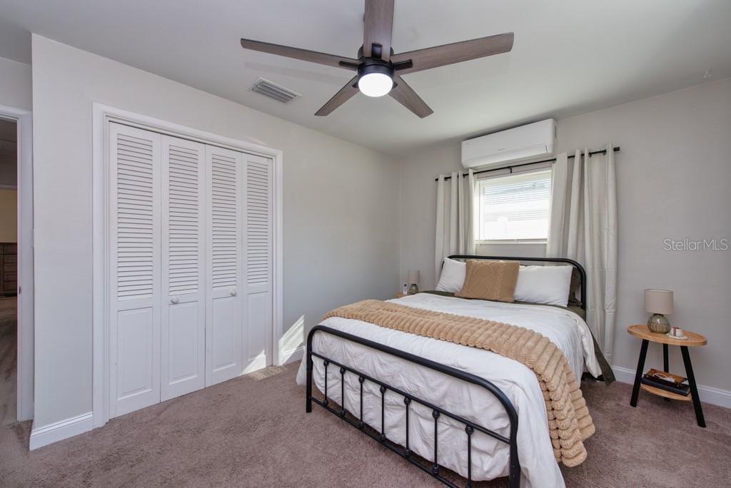 ROLLING HEIGHTS - Residential