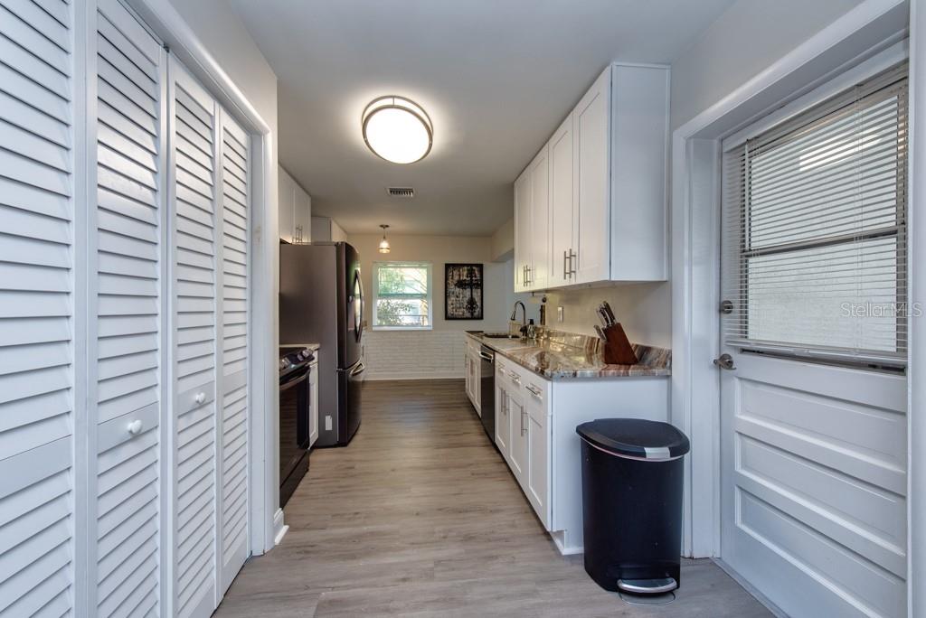 ROLLING HEIGHTS - Residential