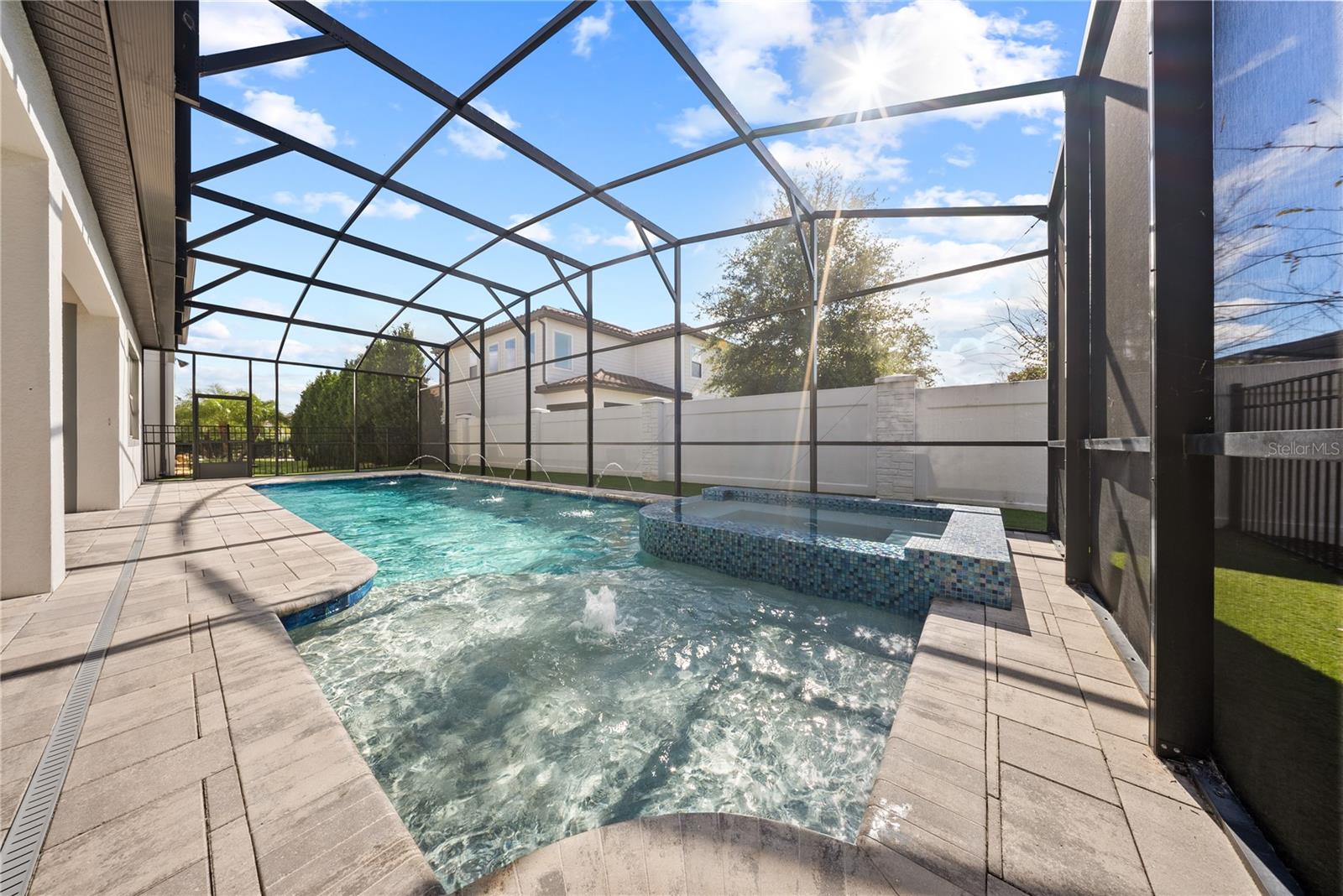 PHILLIPS GROVE - Residential