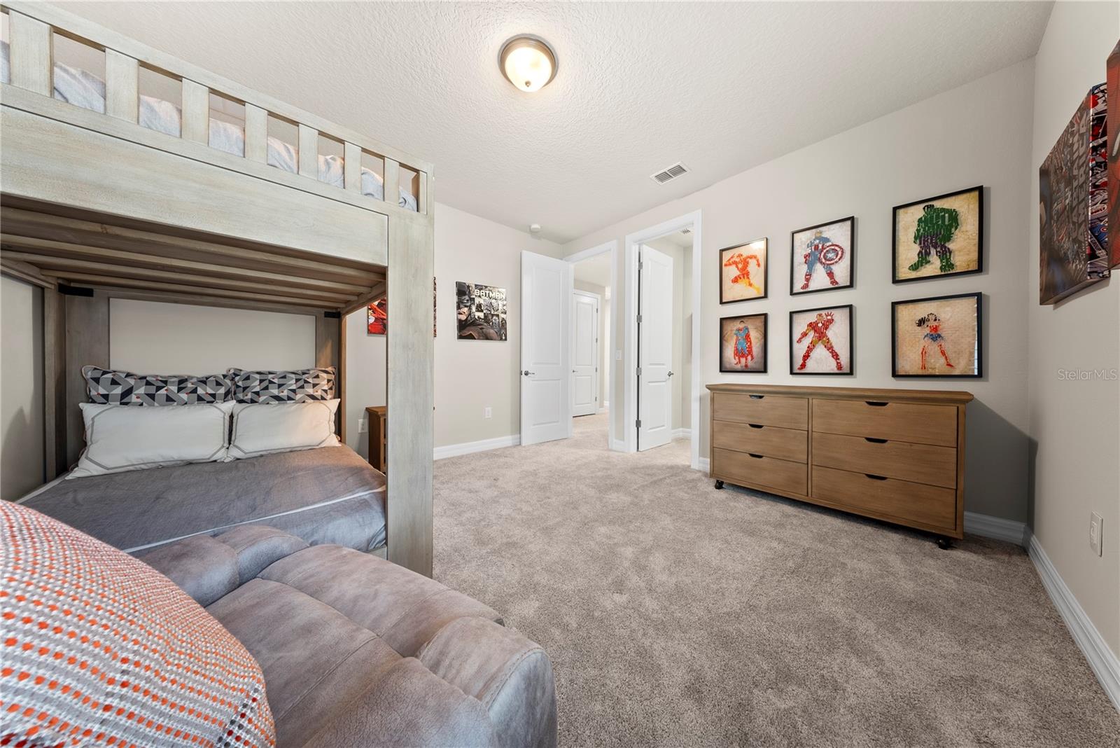 PHILLIPS GROVE - Residential