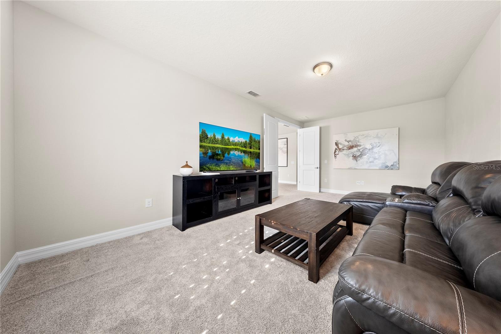 PHILLIPS GROVE - Residential