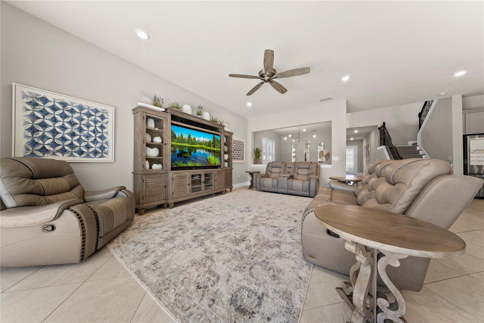 PHILLIPS GROVE - Residential