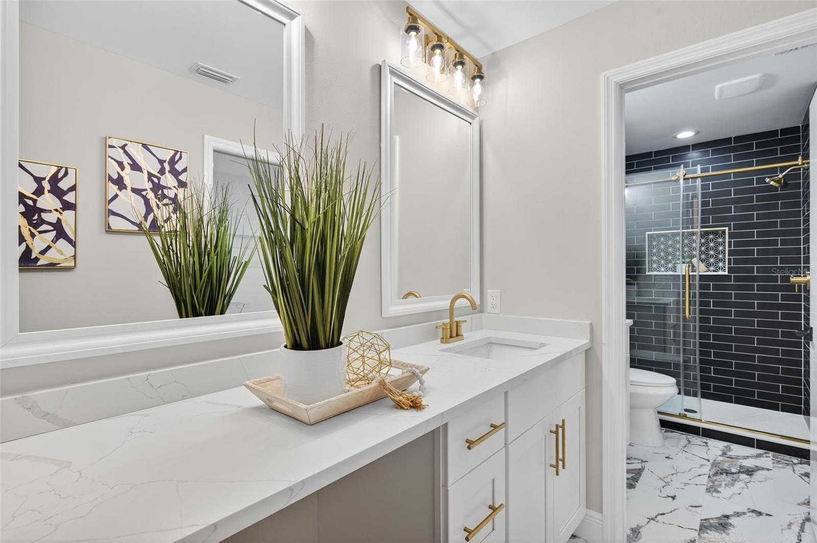 CHANTECLAIRE - Residential