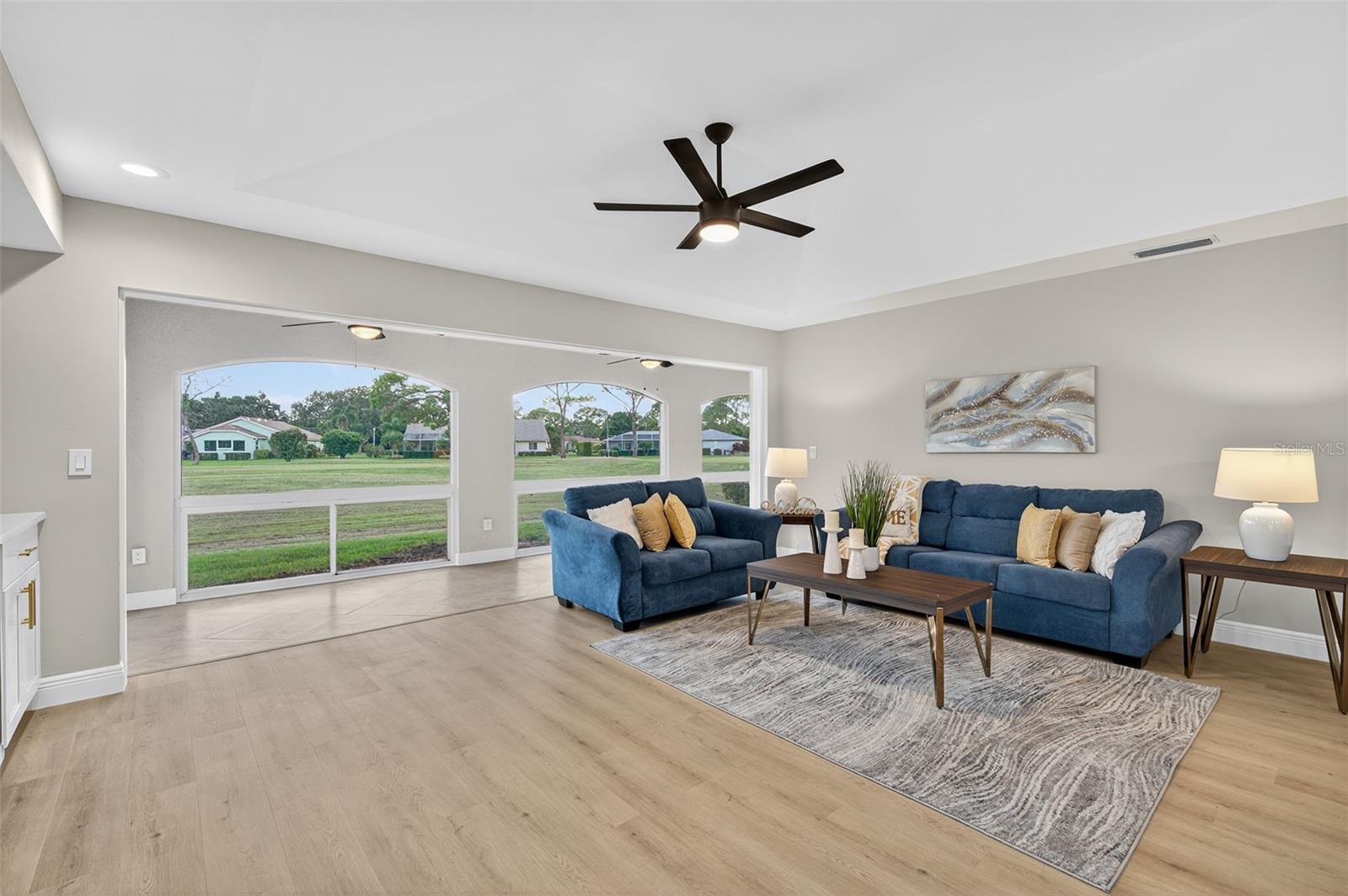 CHANTECLAIRE - Residential