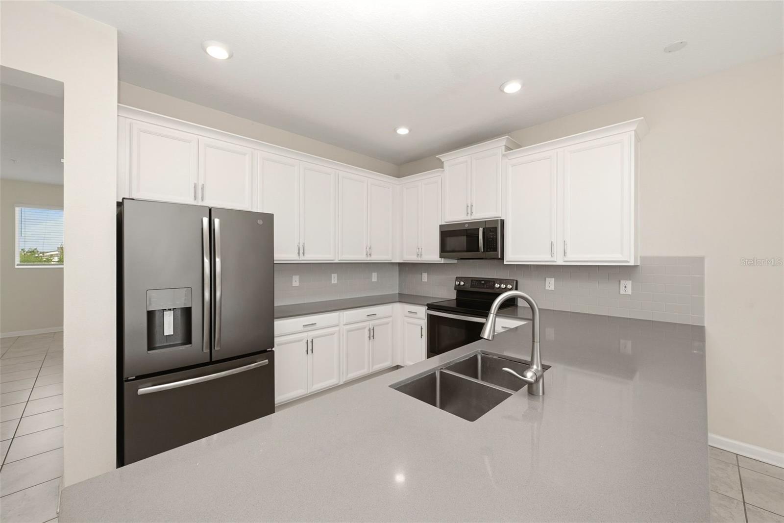 CHAMPIONSGATE CONDO PH 2 - Residential