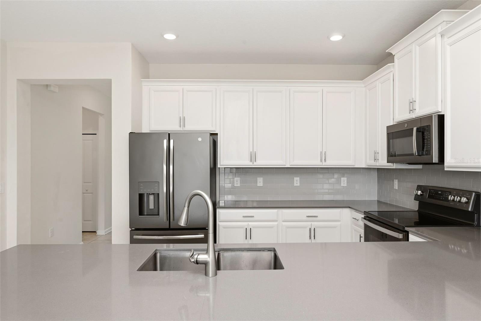 CHAMPIONSGATE CONDO PH 2 - Residential