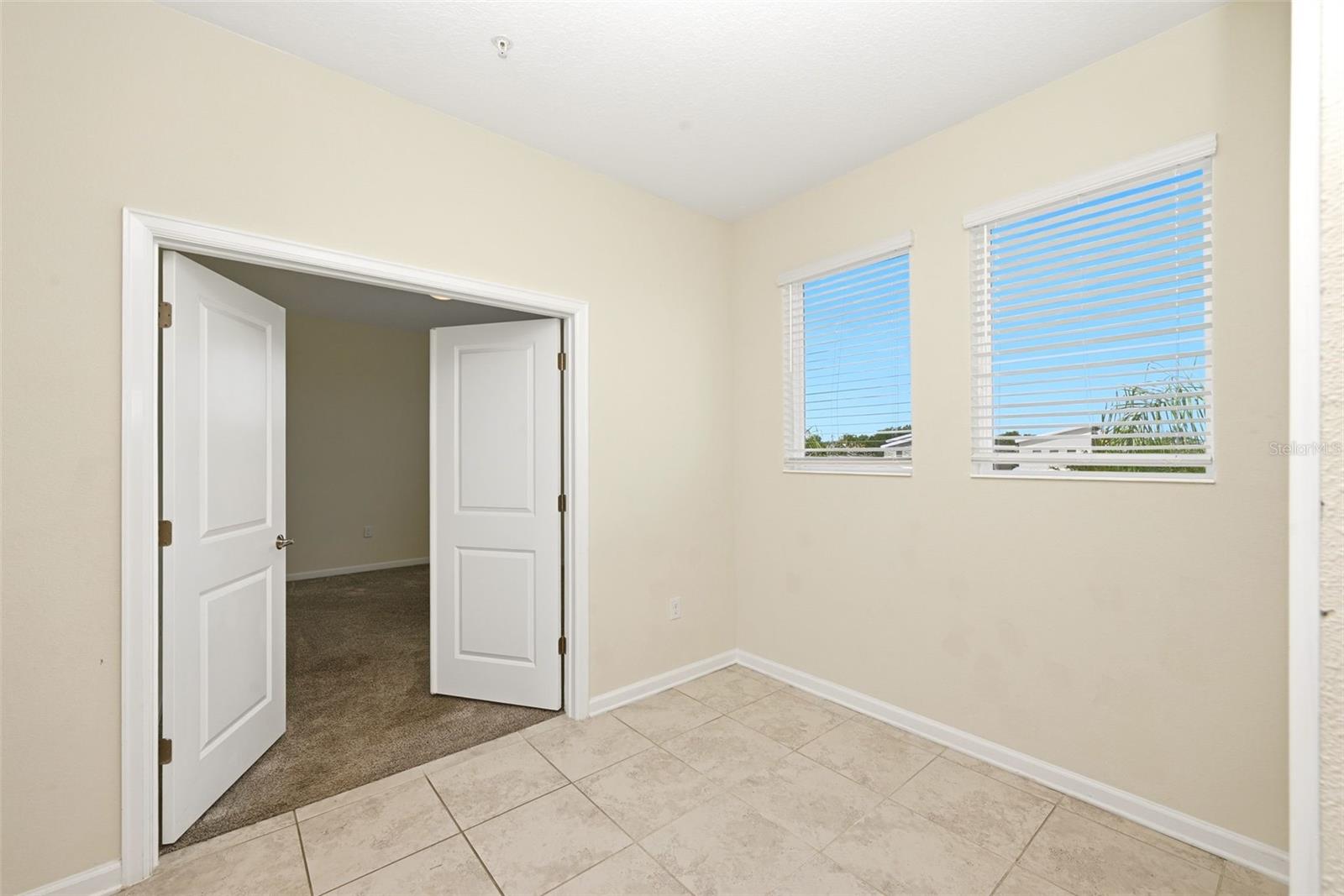 CHAMPIONSGATE CONDO PH 2 - Residential