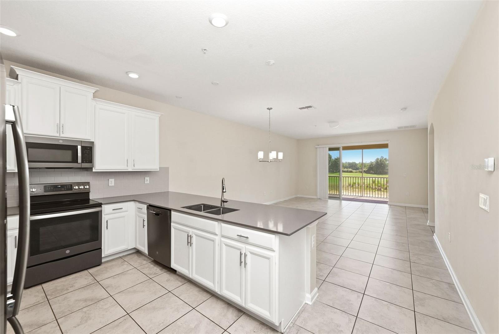 CHAMPIONSGATE CONDO PH 2 - Residential