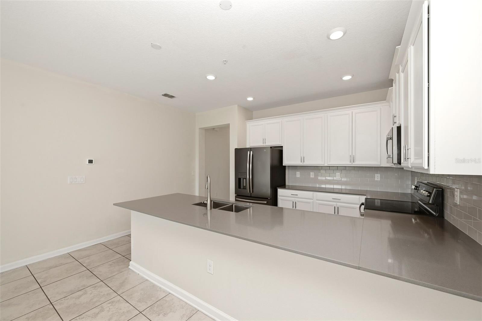 CHAMPIONSGATE CONDO PH 2 - Residential