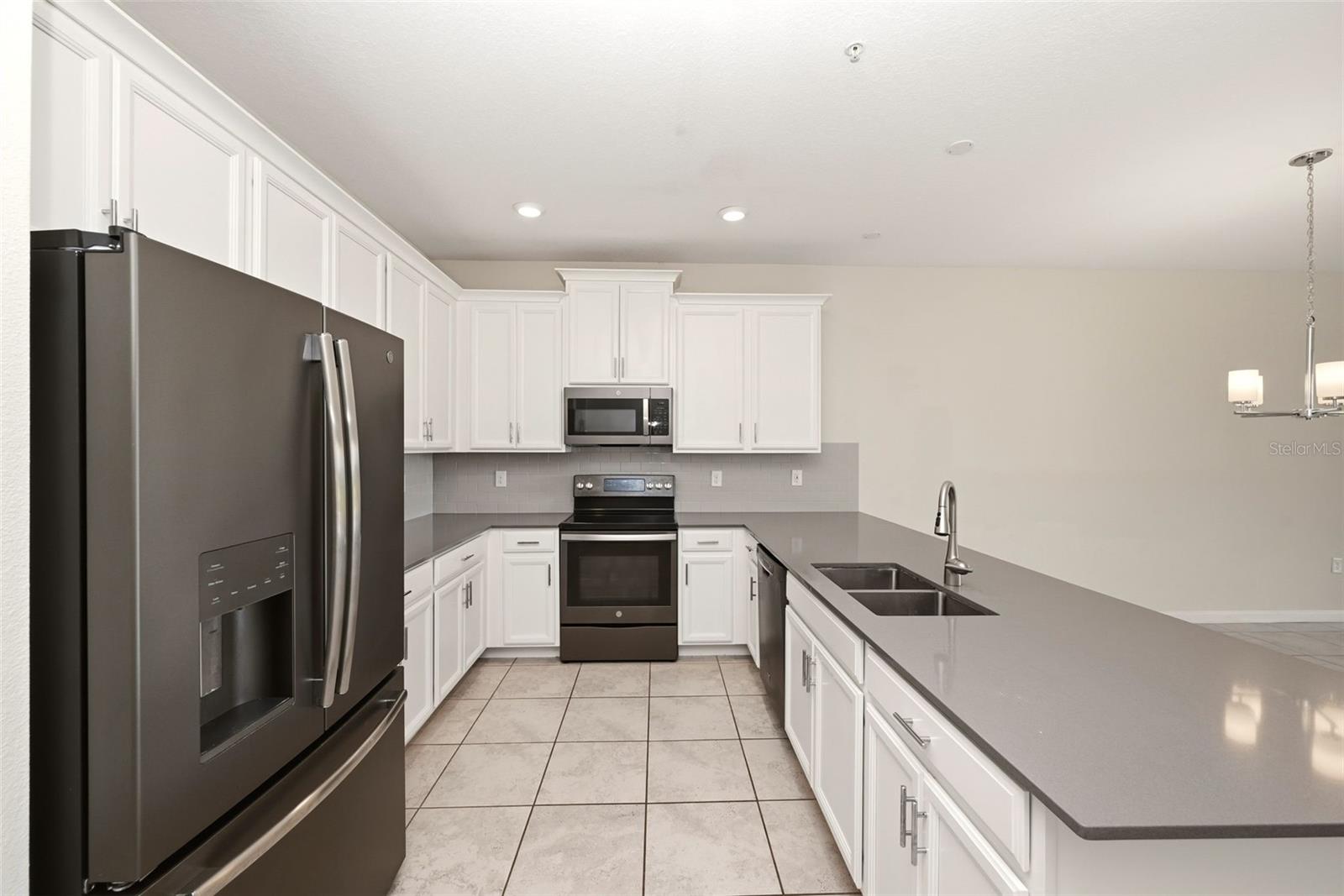 CHAMPIONSGATE CONDO PH 2 - Residential
