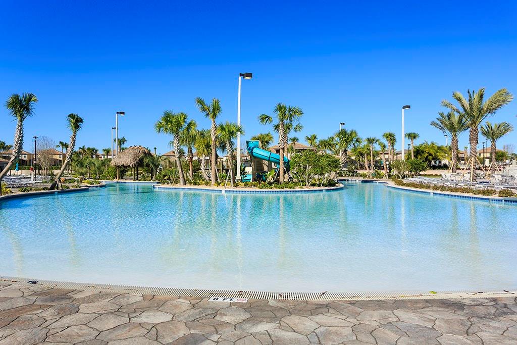 CHAMPIONSGATE CONDO PH 2 - Residential