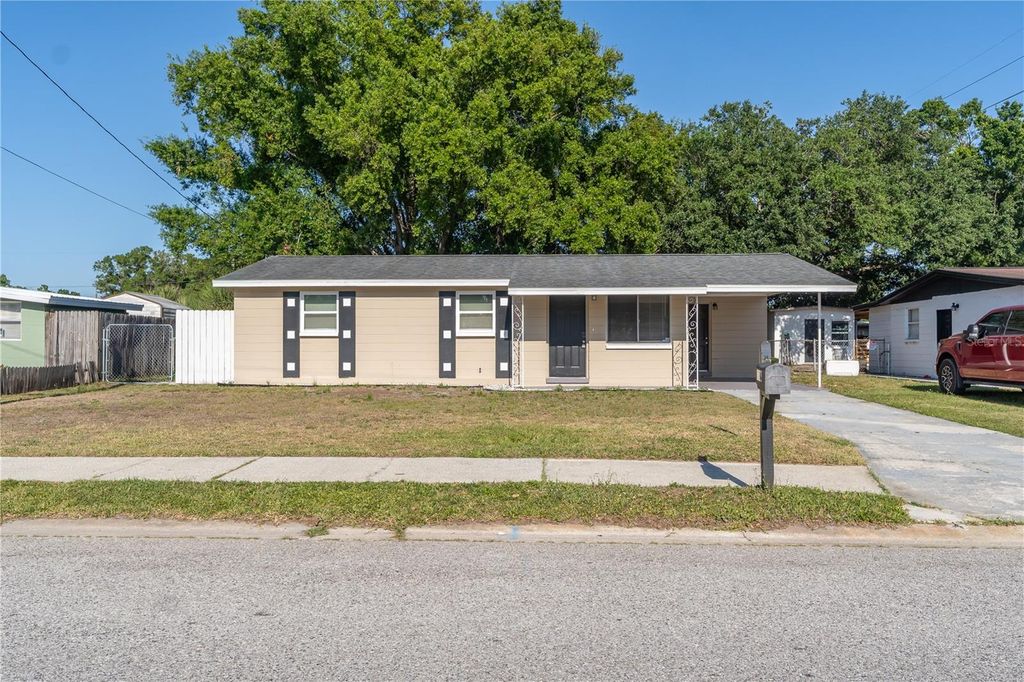 Photo of 5024 S 85th Street, Tampa, FL 33619 (MLS # TB8496241)