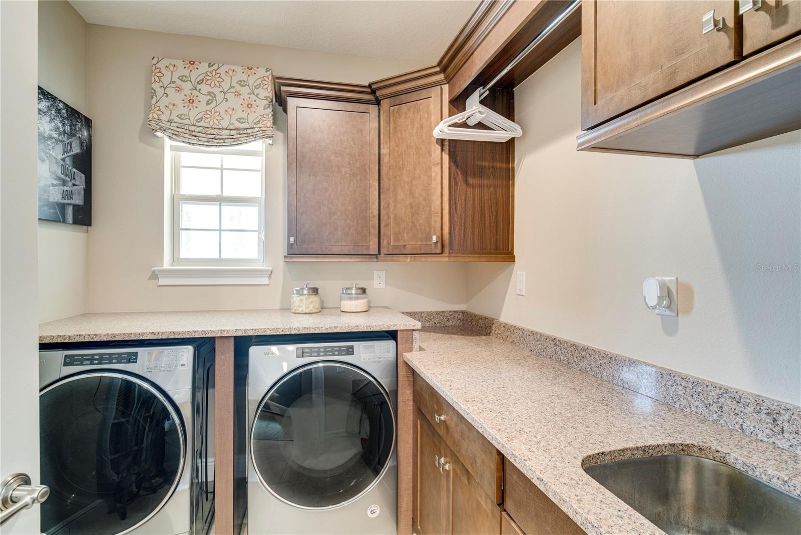 CANOPY OAKS PH 1 - Residential