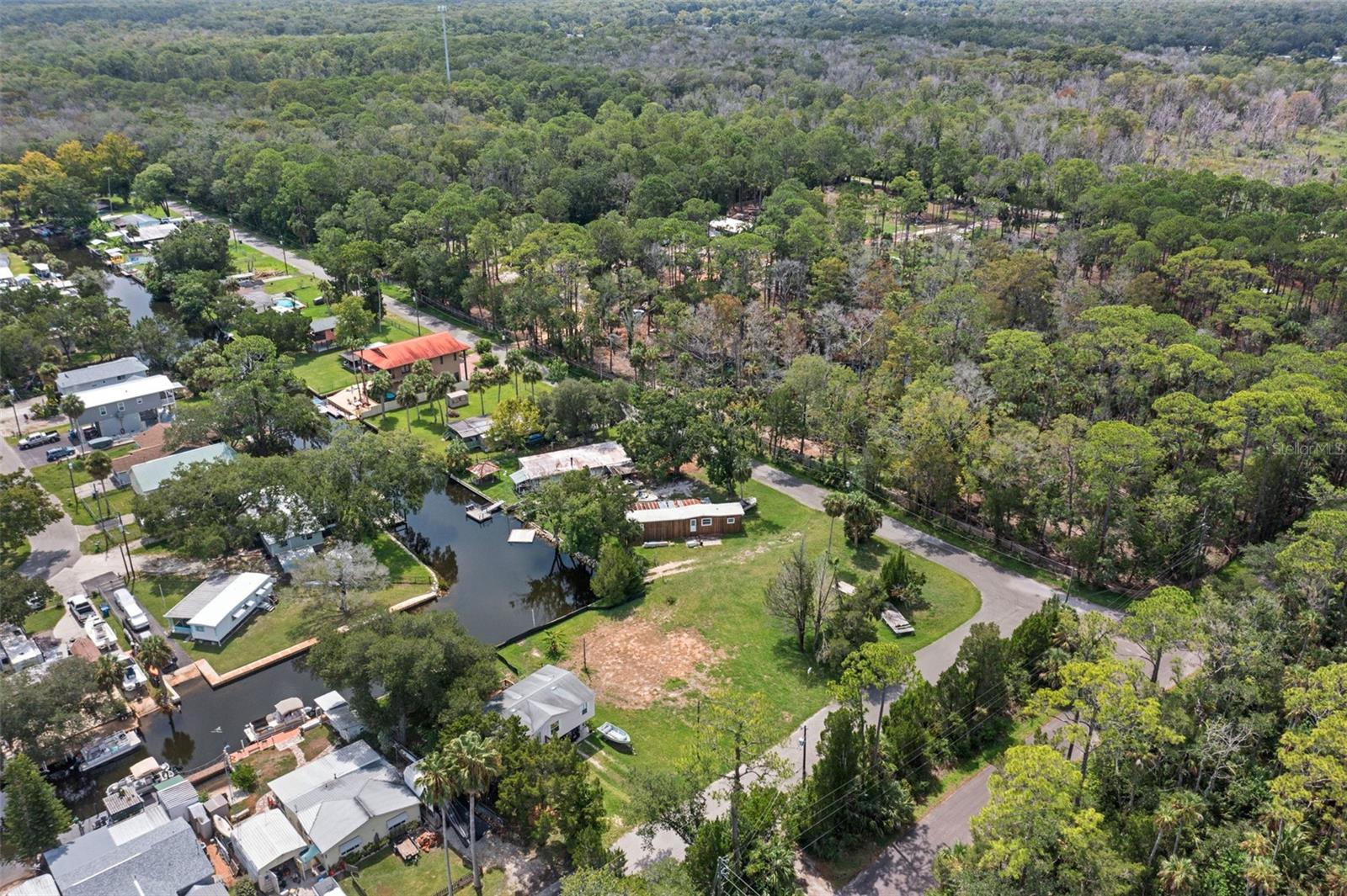 PALM GROVE COLONY - Land