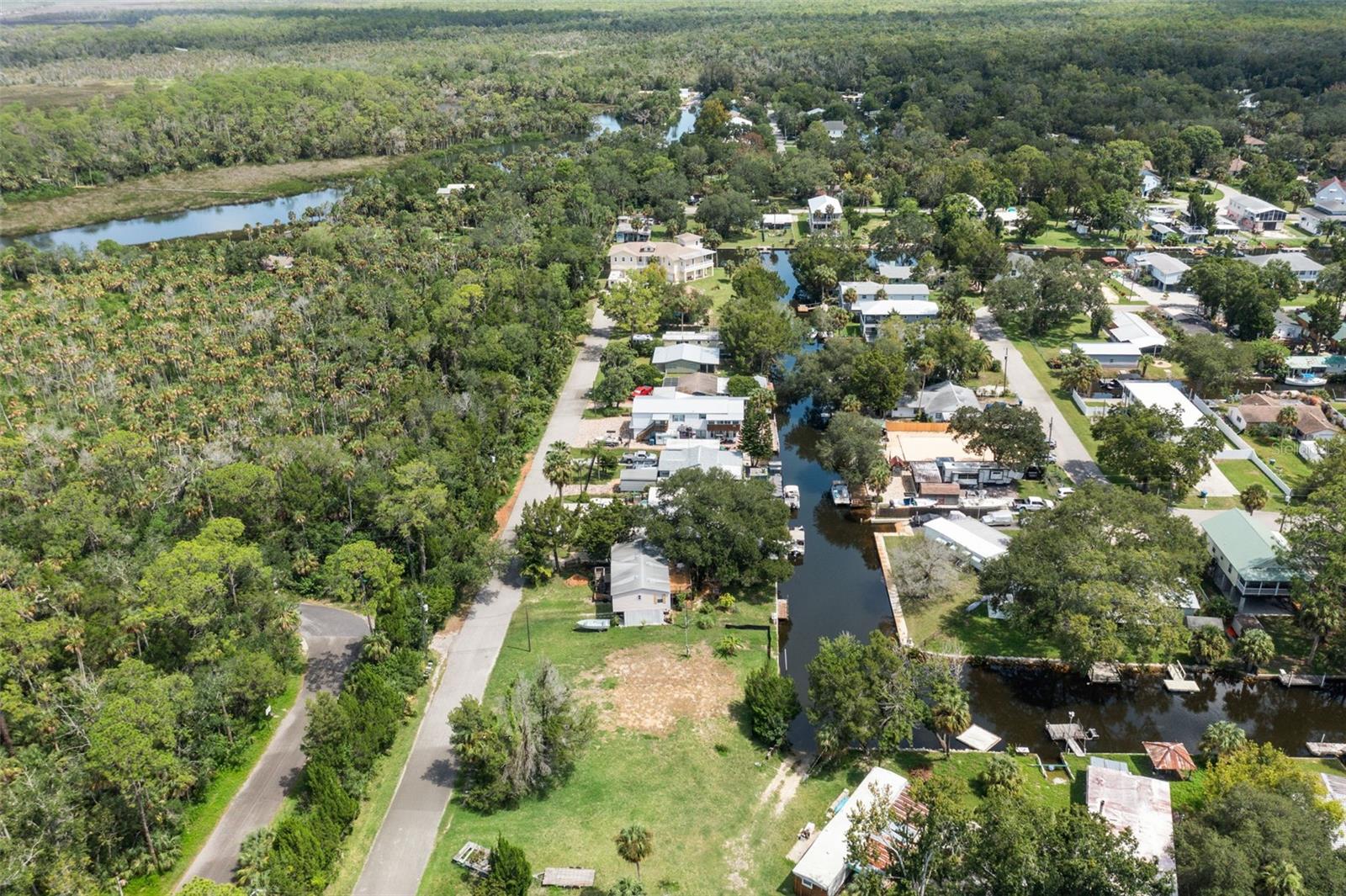 PALM GROVE COLONY - Land