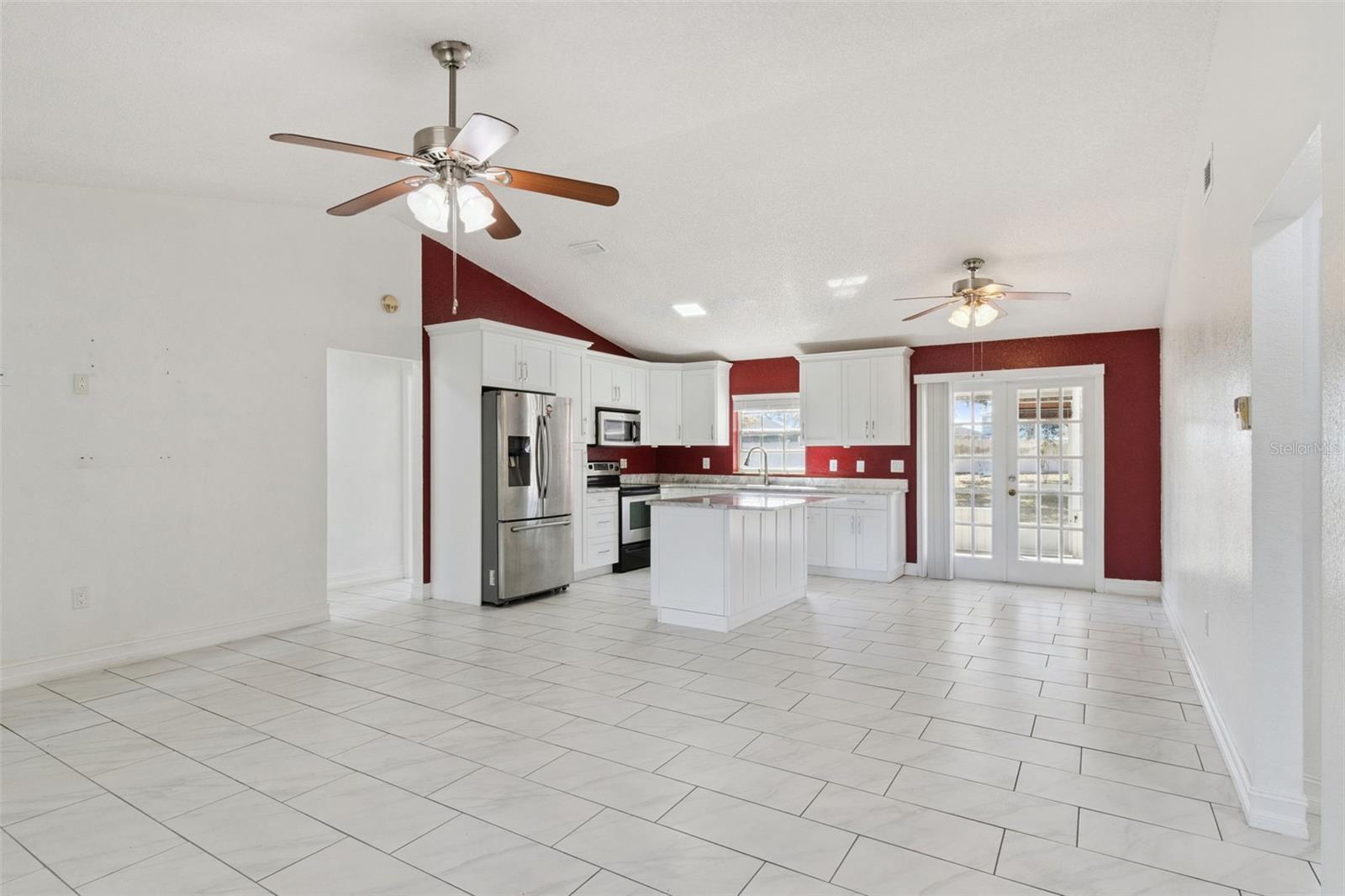 INDIAN SPRINGS - Residential