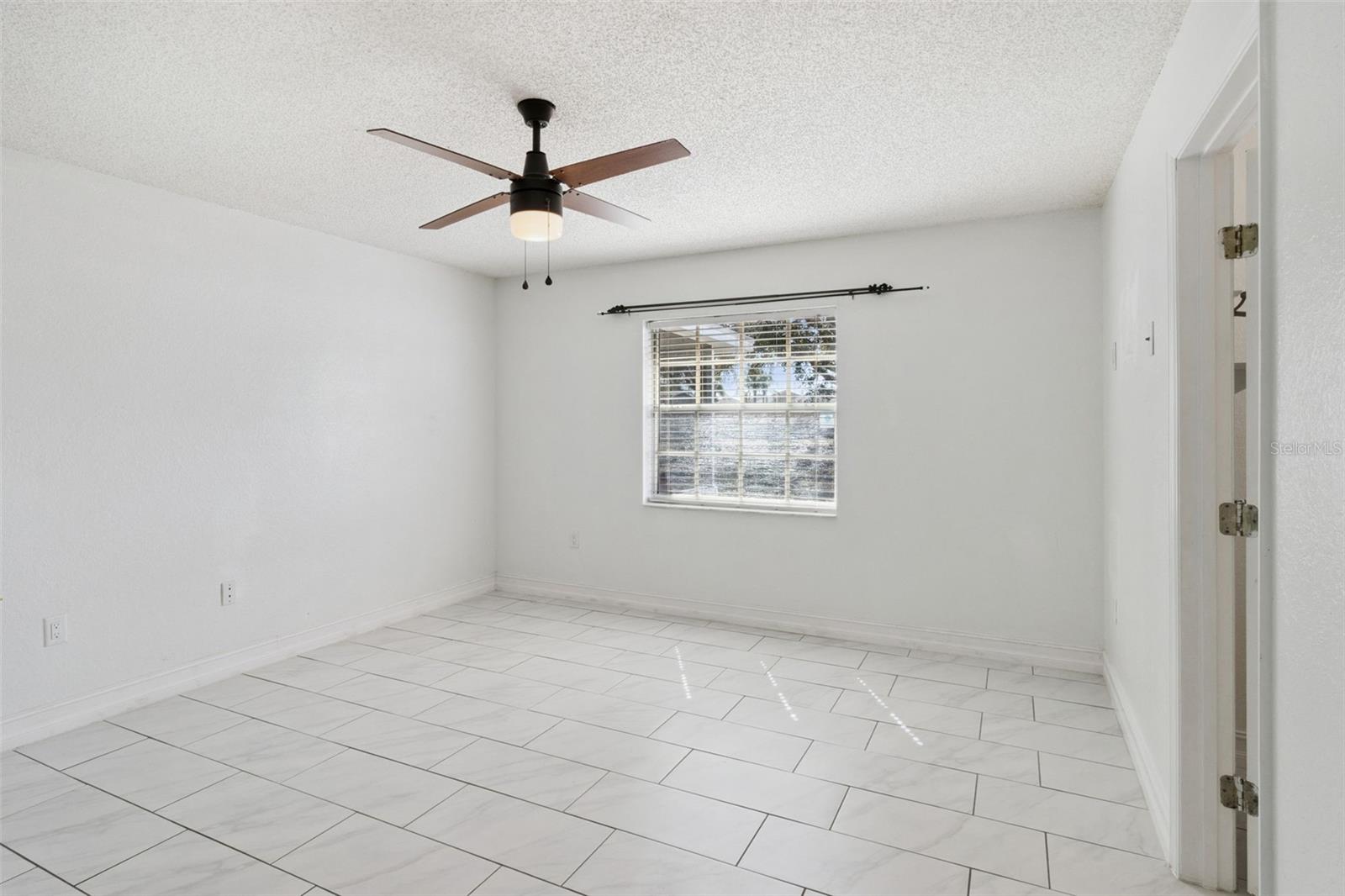 INDIAN SPRINGS - Residential