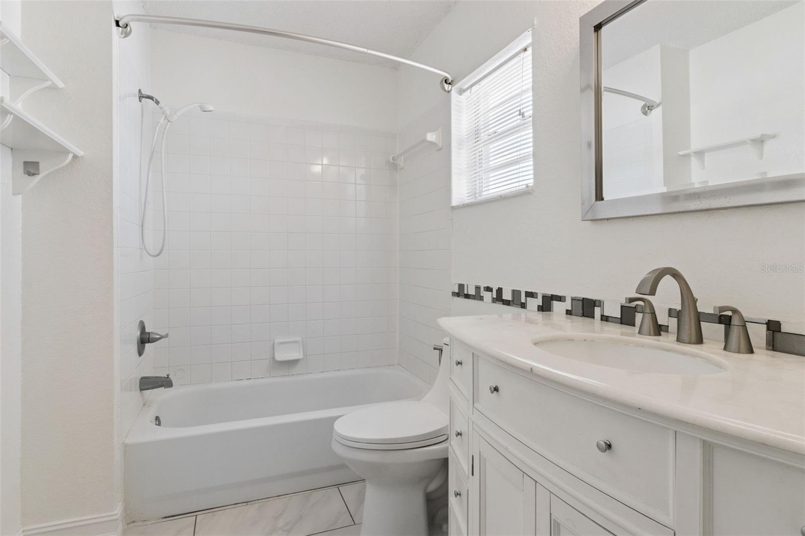 INDIAN SPRINGS - Residential