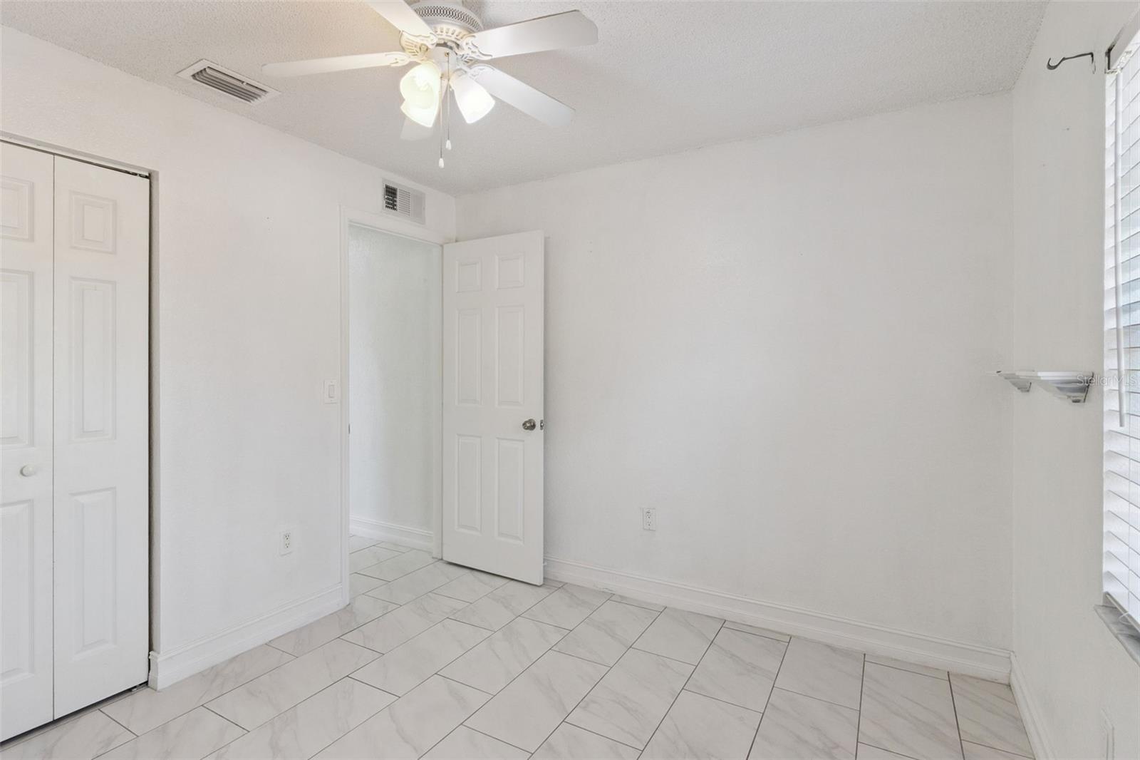 INDIAN SPRINGS - Residential