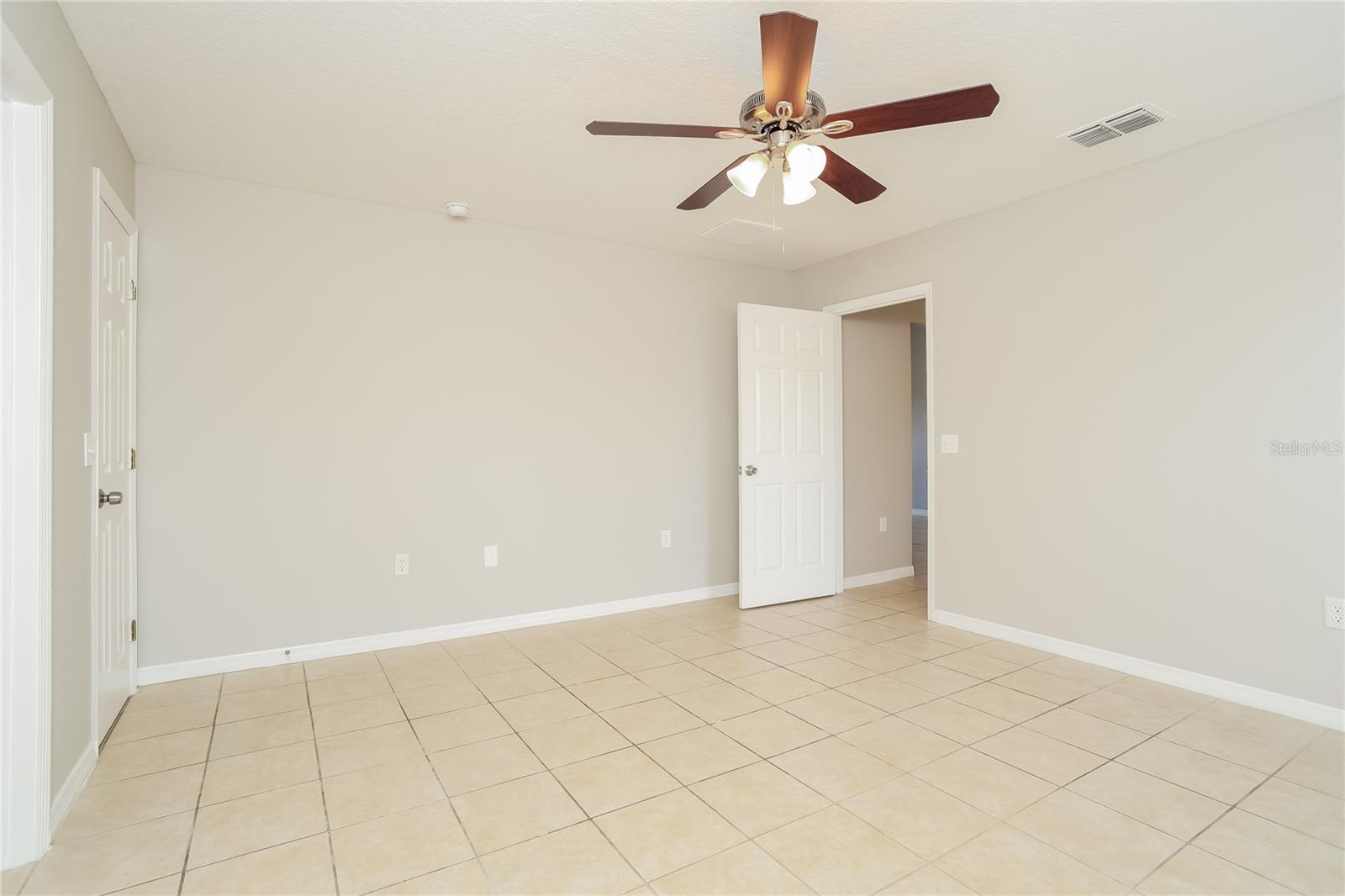 POINCIANA NBRHD 02 VILLAGE 03 - Residential Lease