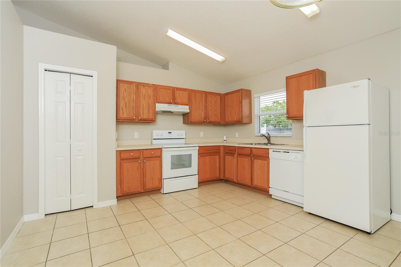 POINCIANA NBRHD 02 VILLAGE 03 - Residential Lease