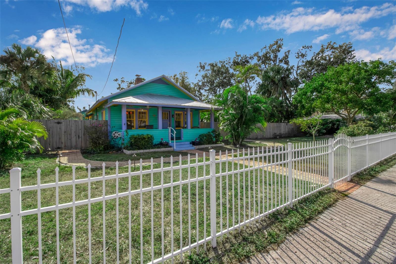 HALLS SUB JAMES S - Residential