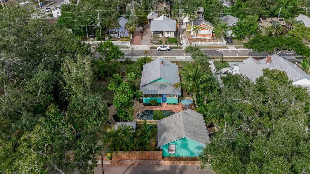 Photo of 1628 7th Street, Sarasota, FL 34236 (MLS # A4678056)