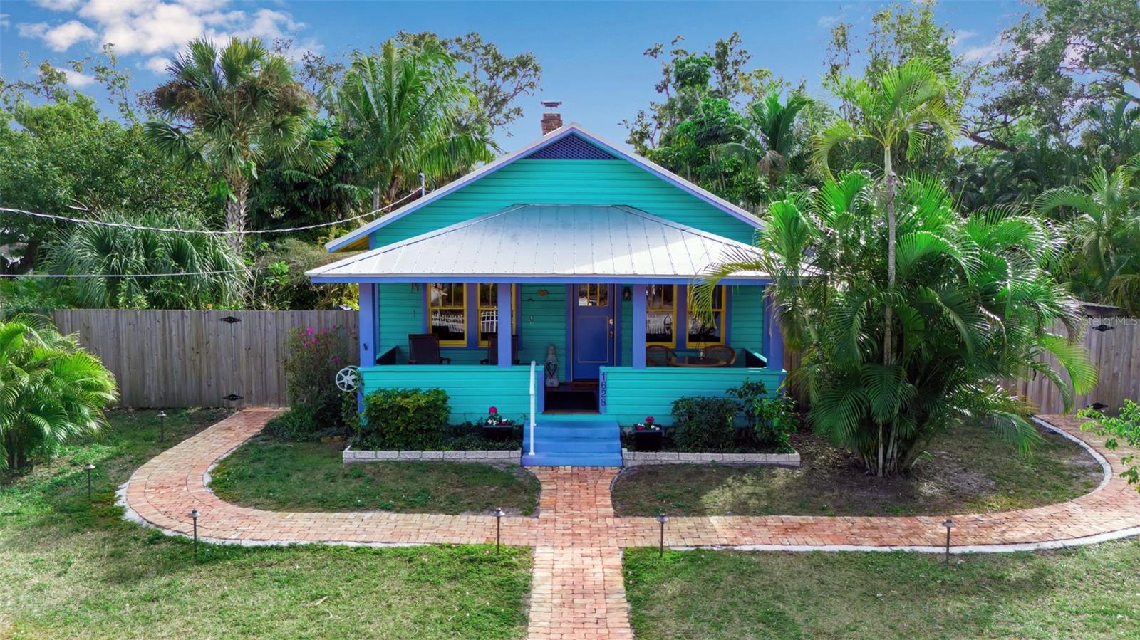 HALLS SUB JAMES S - Residential