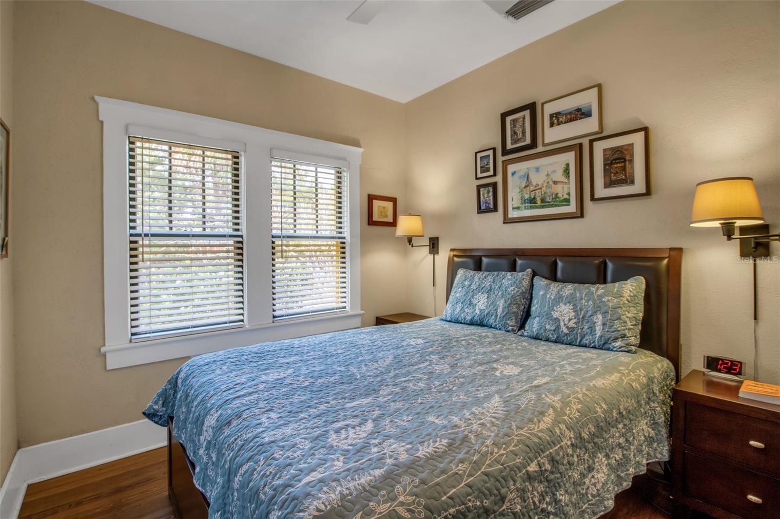 HALLS SUB JAMES S - Residential