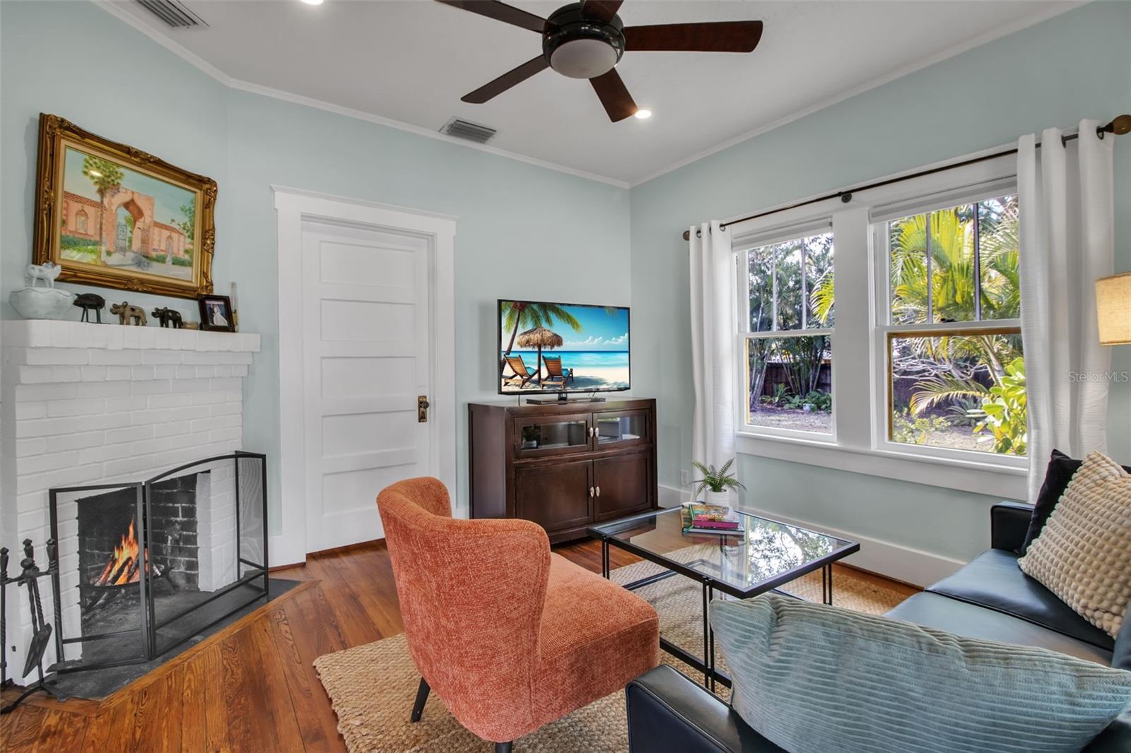 HALLS SUB JAMES S - Residential