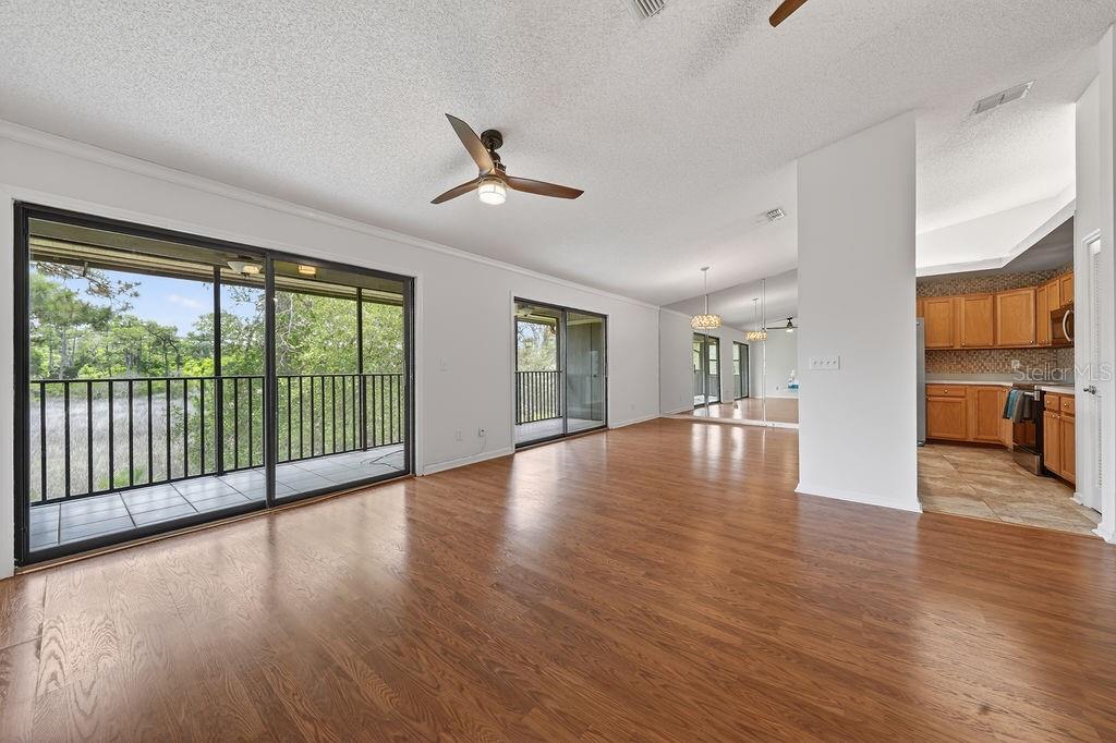 CONQUISTADOR CONDO APTS - Residential