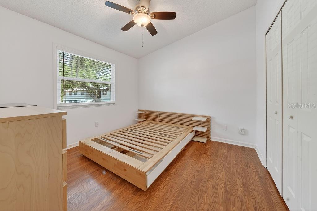 CONQUISTADOR CONDO APTS - Residential