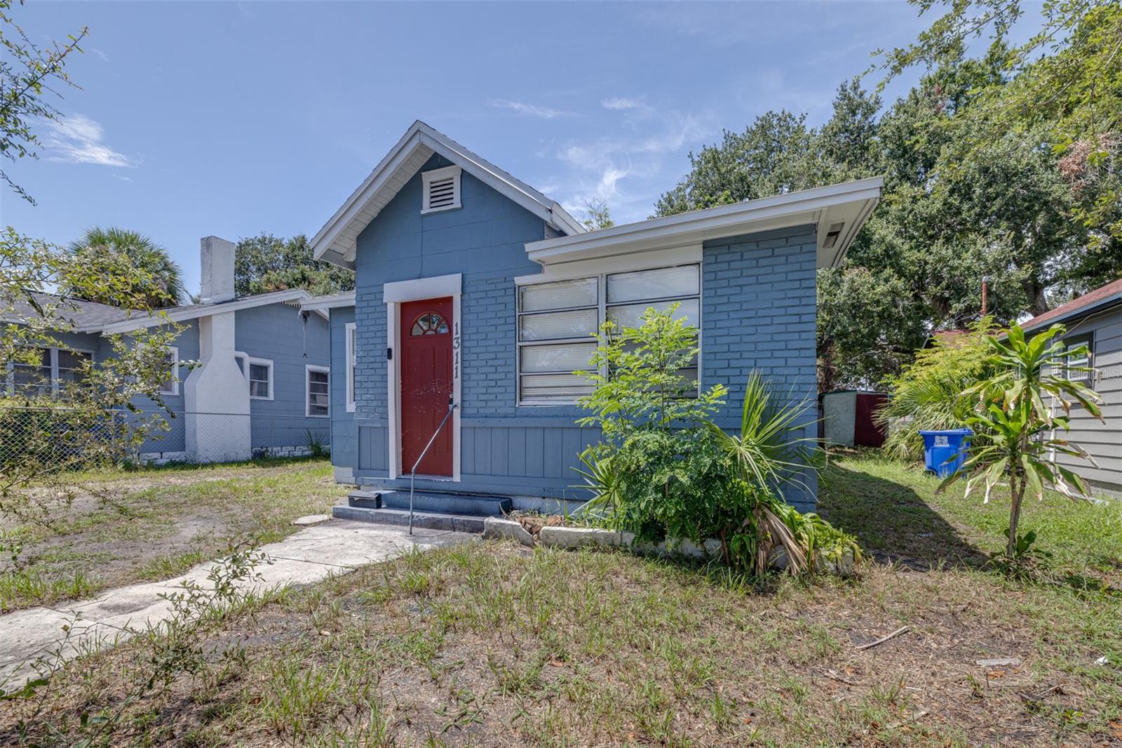 1311 PRESCOTT STREET S