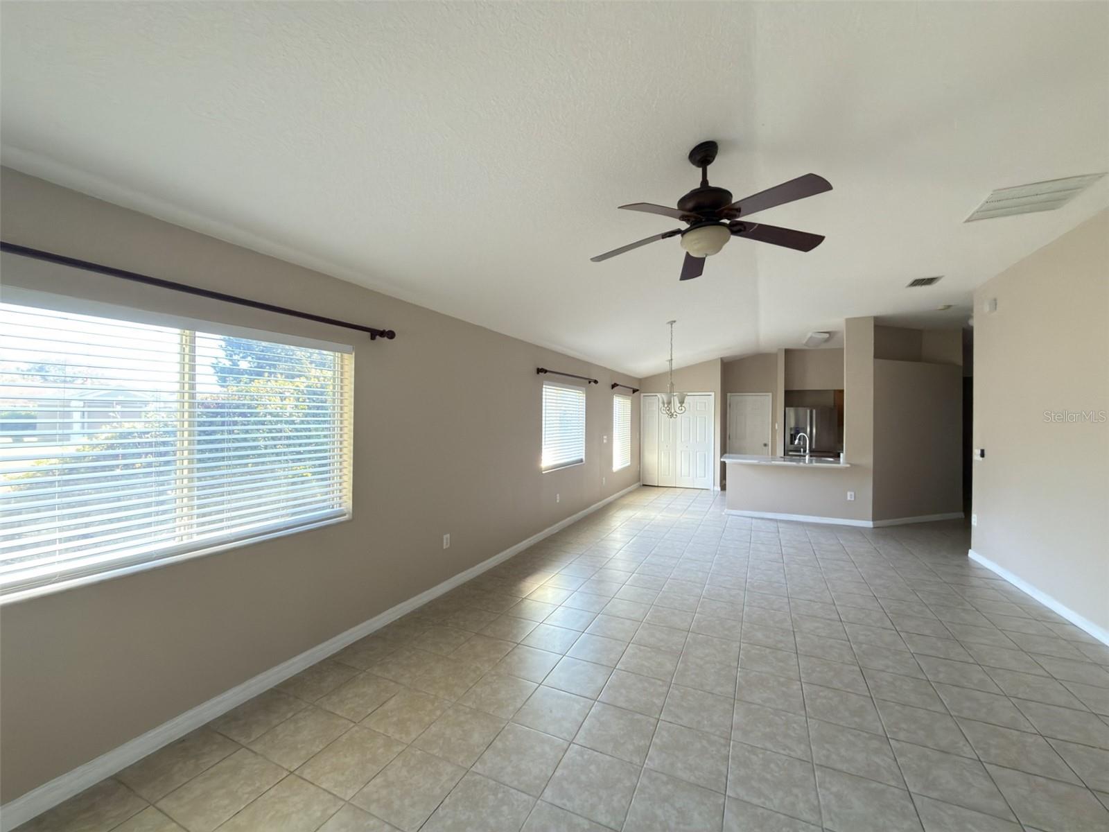 HERITAGE ISLES PH 2E - Residential Lease