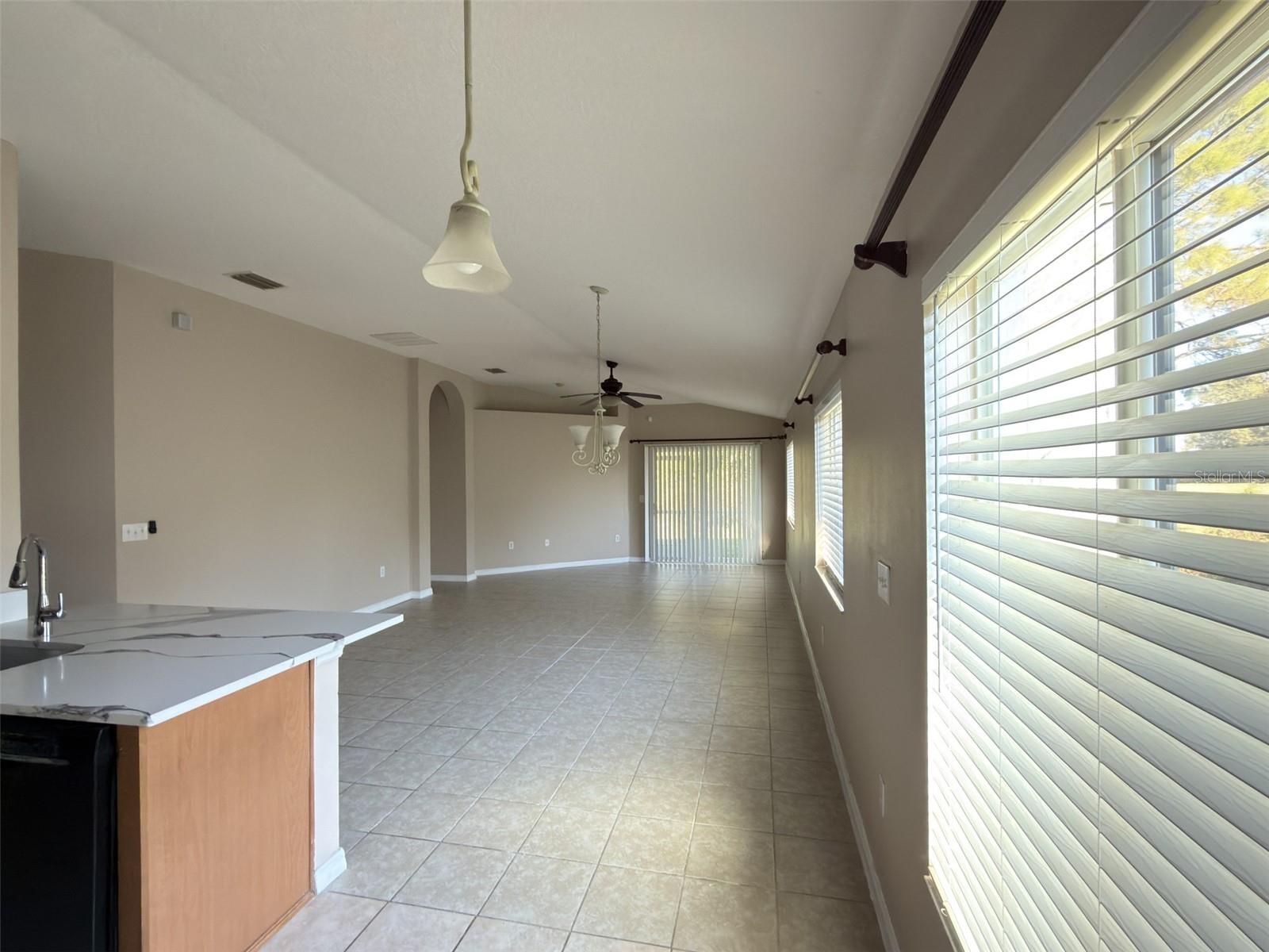 HERITAGE ISLES PH 2E - Residential Lease