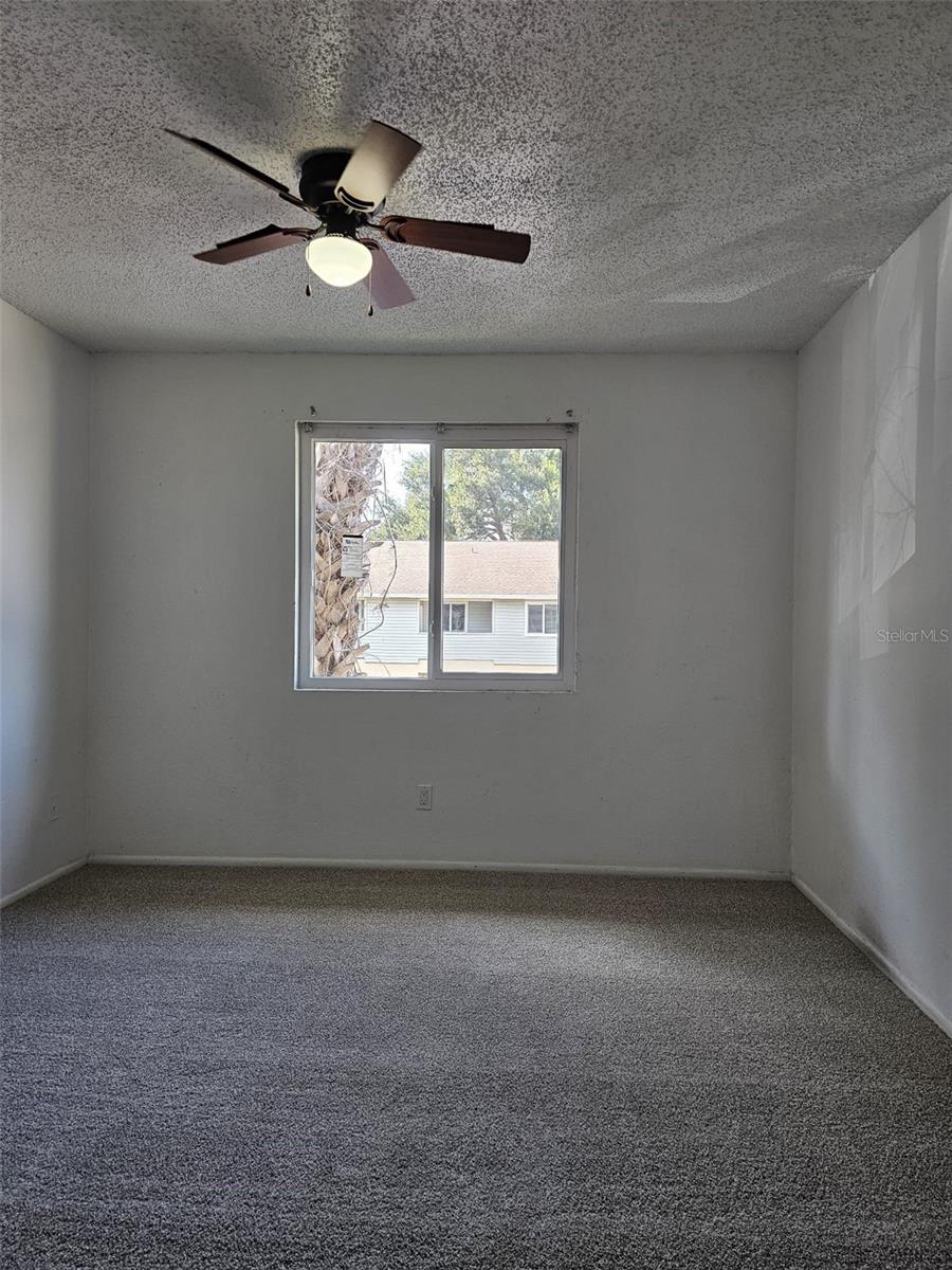 THE HAMPTONS AT BRANDON A CONDO - Residential Lease