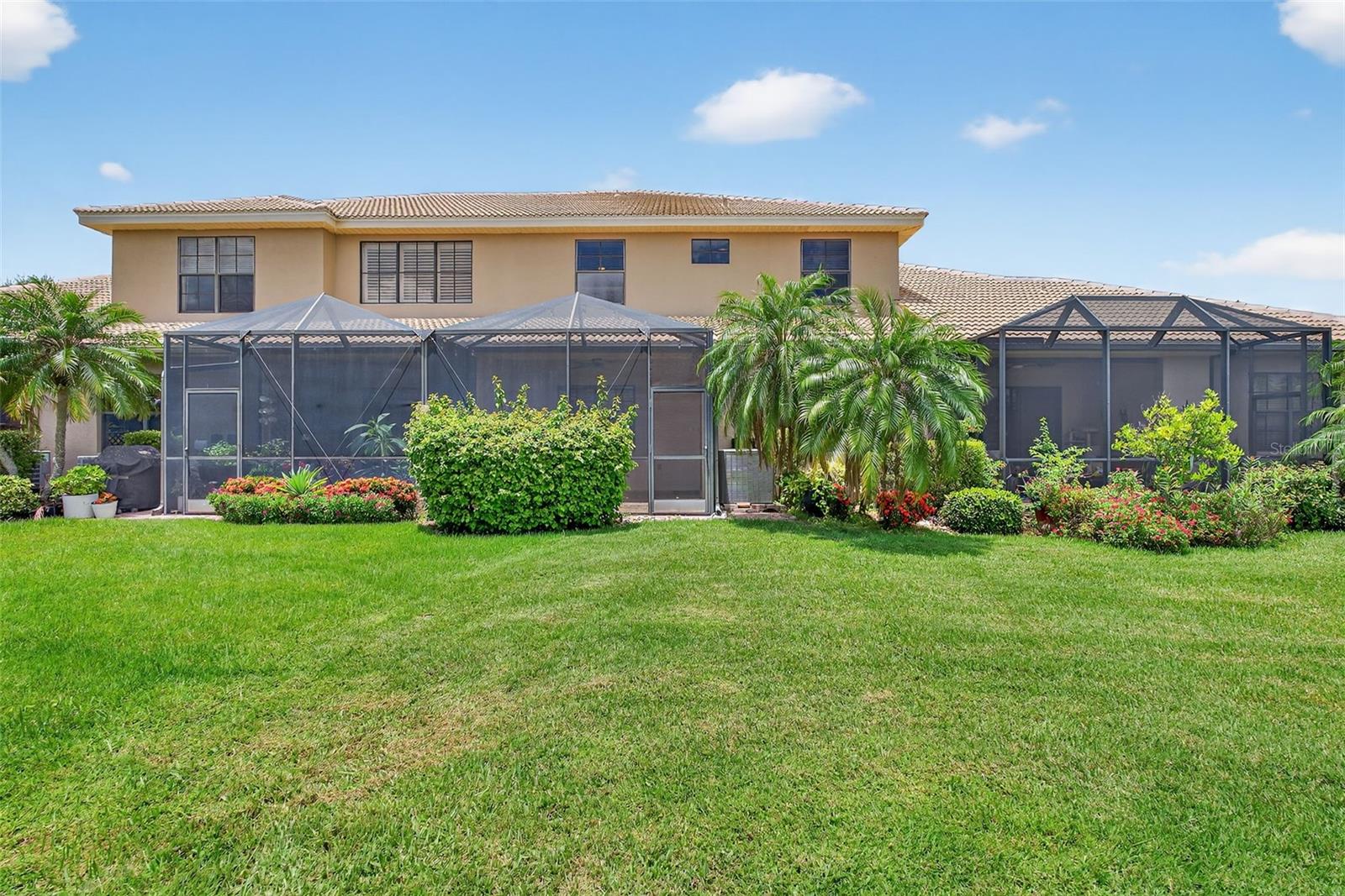 BOUGAINVILLEA PLACE - Residential